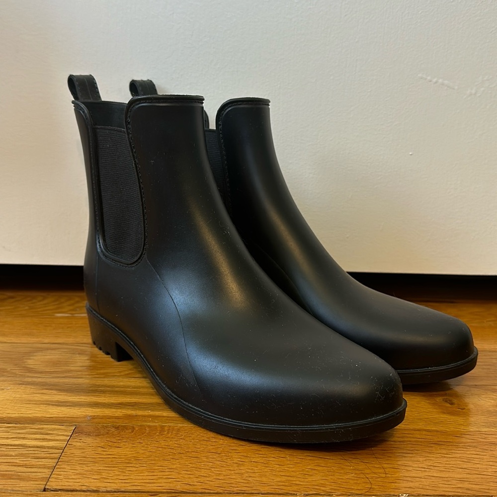 Rain boots